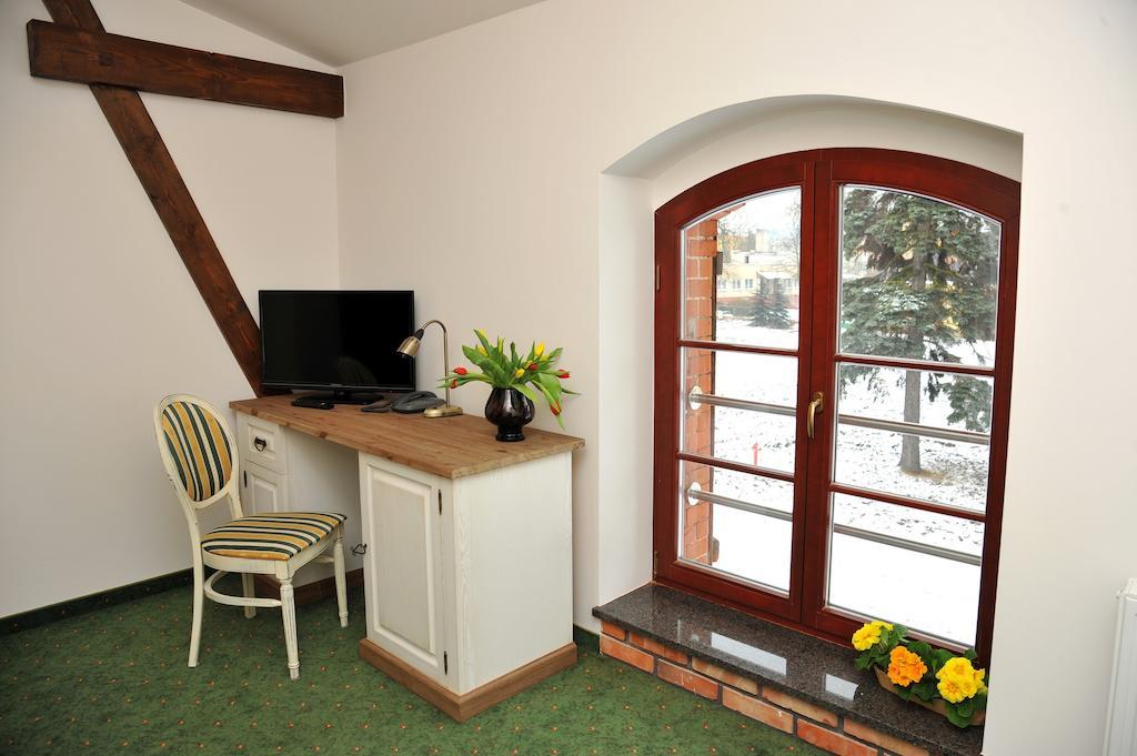 Hotel Sandro Silver Leszno  Rum bild
